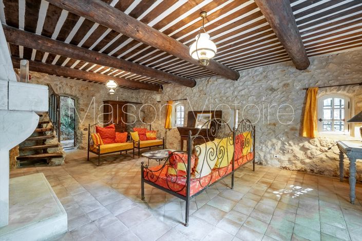 Image No.20-4 Bed House for sale