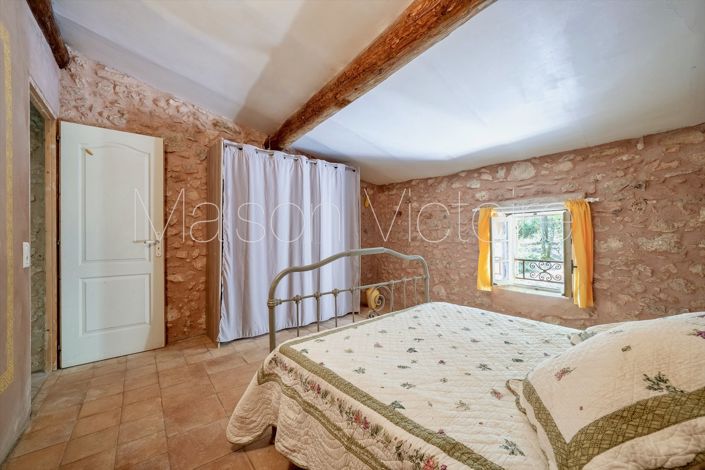 Image No.26-4 Bed House for sale