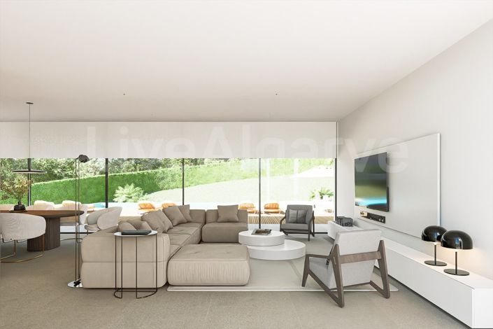 Image No.22-5 Bed House for sale