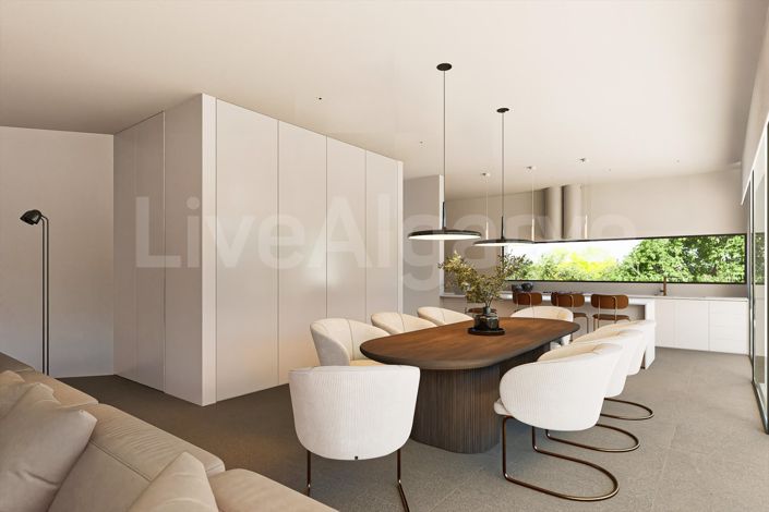 Image No.26-5 Bed House for sale