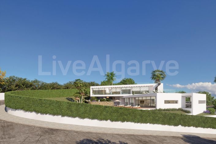 Image No.6-5 Bed House for sale