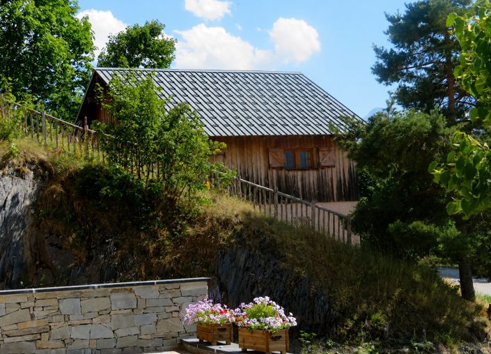 Image No.3-5 Bed House for sale