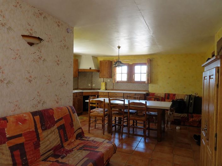 Image No.7-5 Bed House for sale