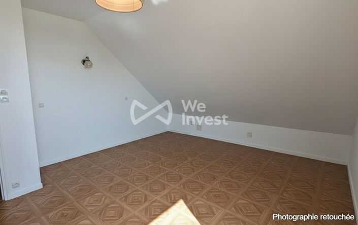 Image No.11-6 Bed House for sale