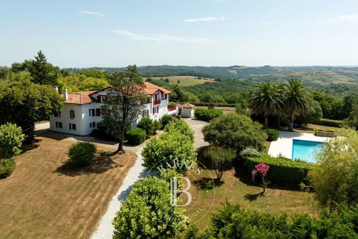 Image No.16-9 Bed House for sale