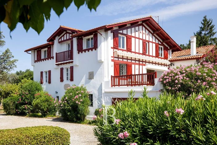 Image No.2-9 Bed House for sale