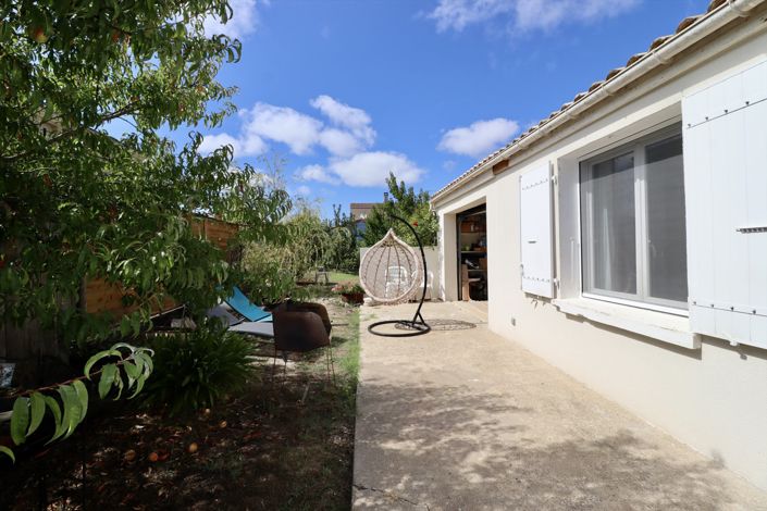 Image No.18-2 Bed House for sale