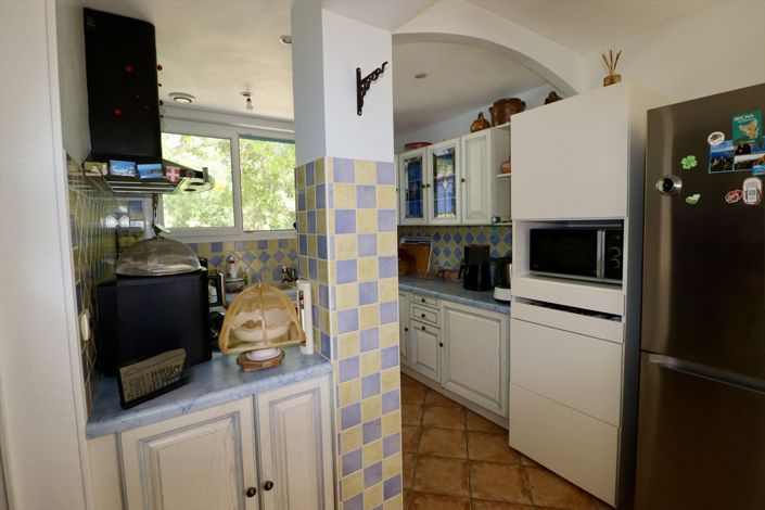 Image No.7-2 Bed House for sale