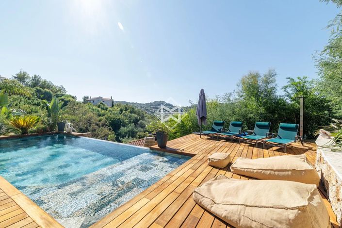 Image No.4-5 Bed House for sale