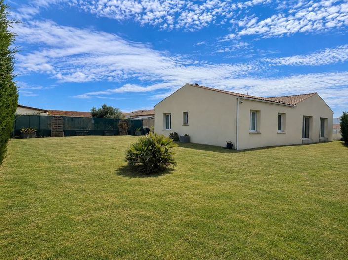 Image No.3-3 Bed House for sale