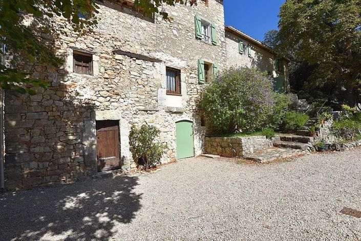 Image No.18-3 Bed House for sale