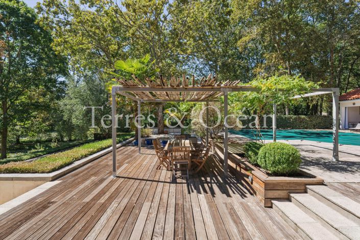 Image No.15-4 Bed House for sale