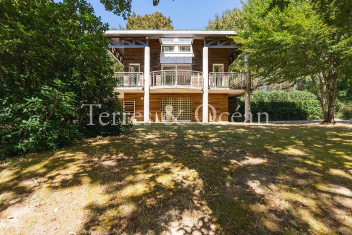 Image No.6-4 Bed House for sale