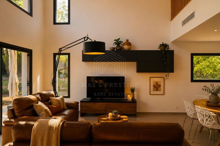 Image No.3-4 Bed House for sale
