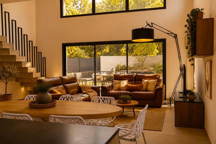 Image No.6-4 Bed House for sale