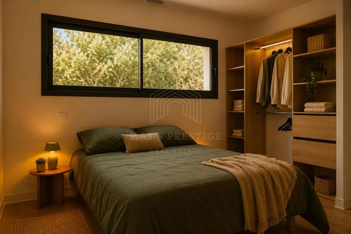Image No.7-4 Bed House for sale