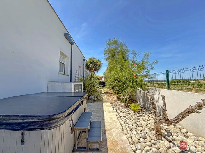 Image No.6-4 Bed House for sale