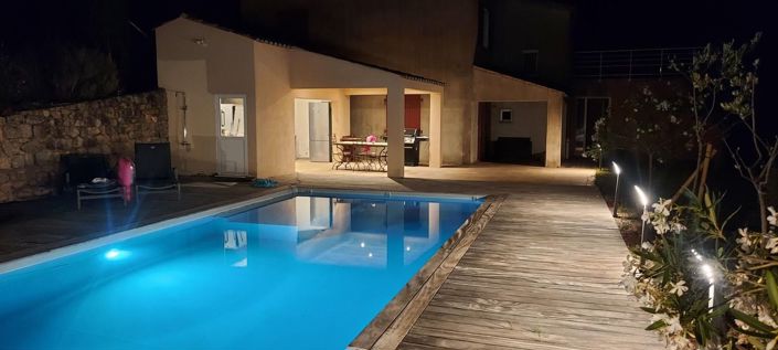 Image No.9-3 Bed House for sale