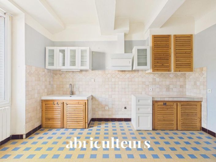 Image No.6-3 Bed House for sale