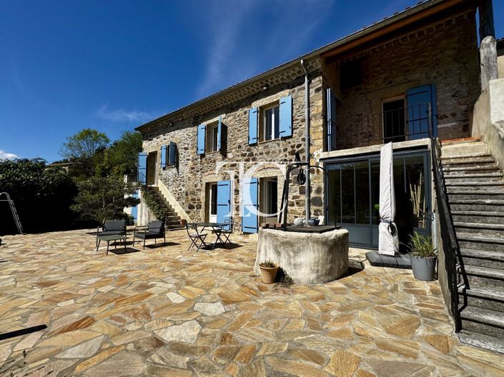 Image No.19-3 Bed House for sale
