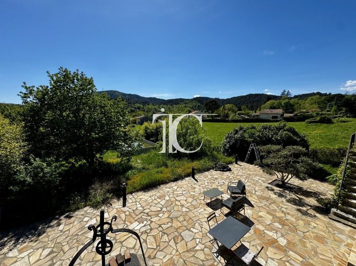 Image No.2-3 Bed House for sale