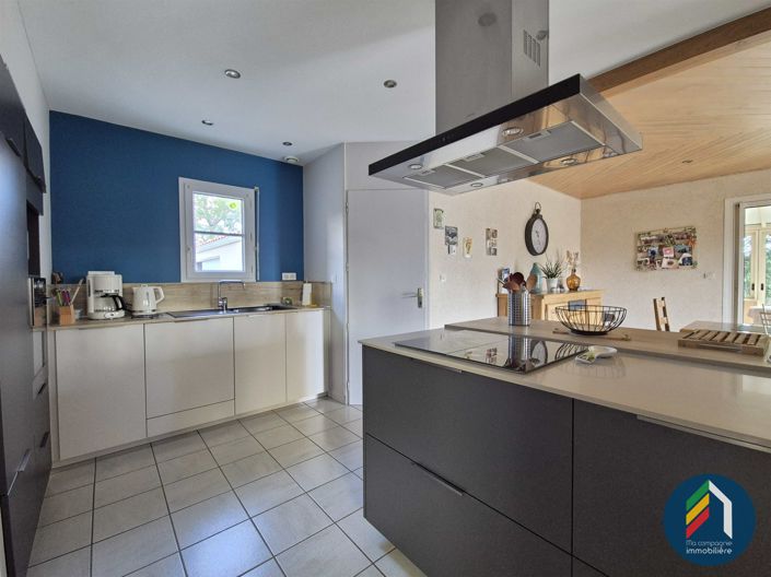 Image No.5-3 Bed House for sale