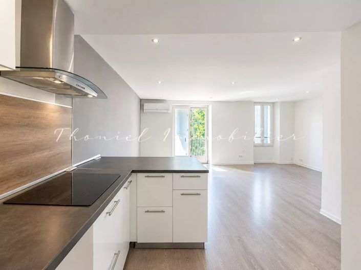 Image No.3-2 Bed House for sale