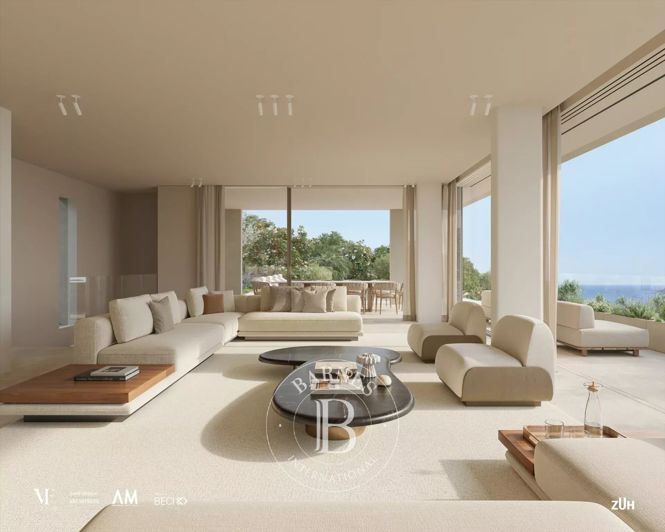 Image No.4-5 Bed House for sale