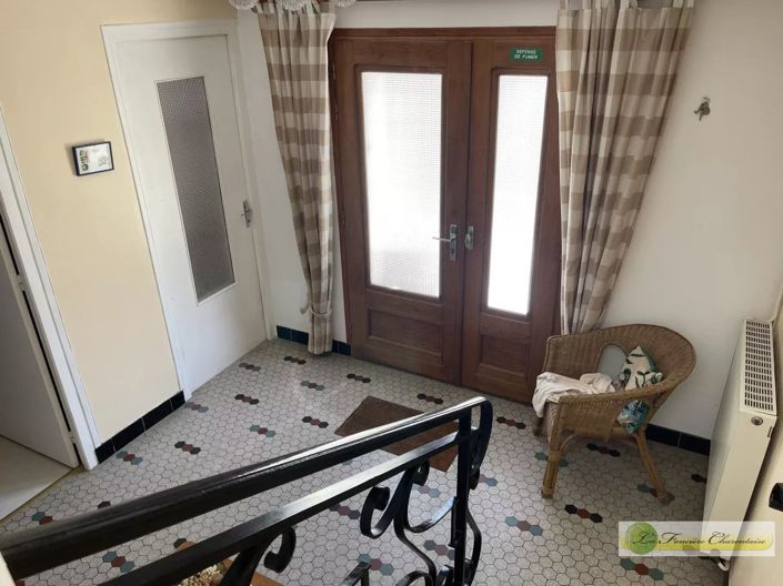 Image No.13-3 Bed House for sale