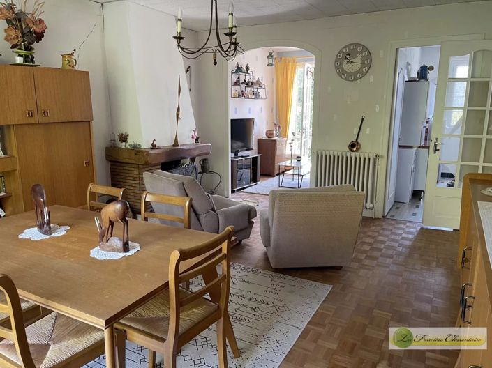 Image No.4-3 Bed House for sale