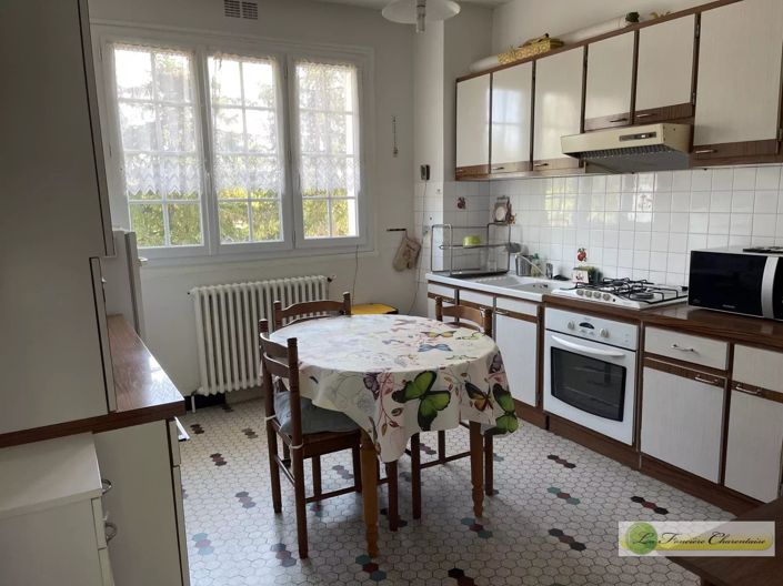 Image No.7-3 Bed House for sale