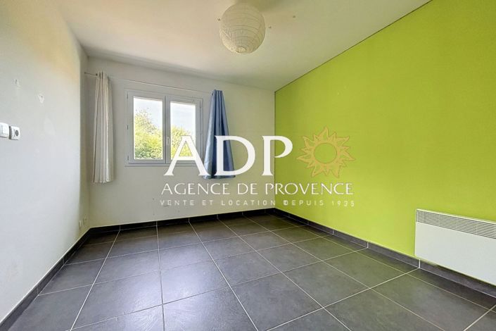 Image No.12-4 Bed House for sale