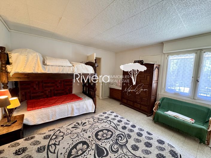Image No.14-3 Bed House for sale
