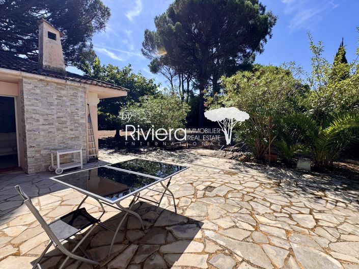 Image No.18-3 Bed House for sale