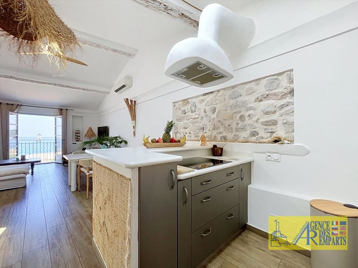 Image No.16-3 Bed House for sale