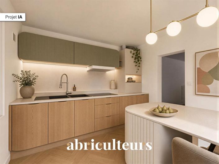 Image No.8-5 Bed House for sale