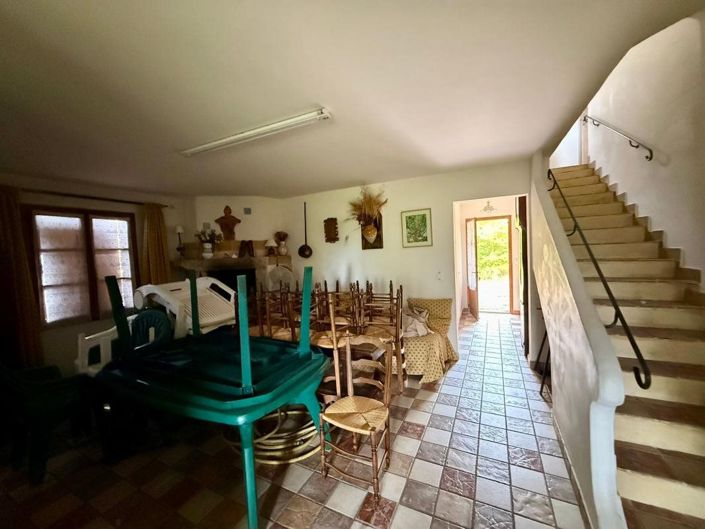 Image No.22-1 Bed House for sale
