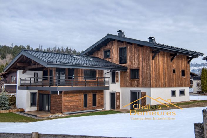 Image No.2-5 Bed House for sale