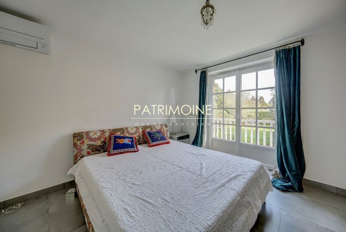 Image No.14-5 Bed House for sale