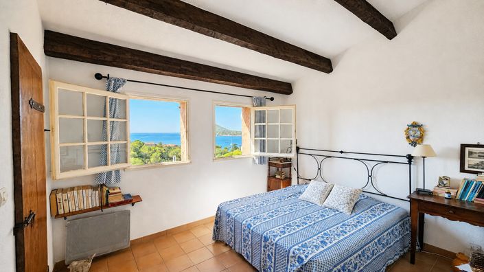 Image No.3-2 Bed House for sale