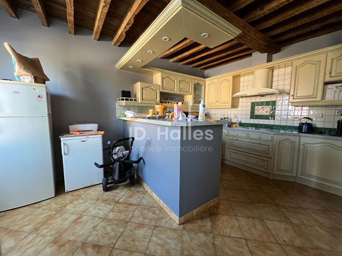 Image No.3-3 Bed House for sale