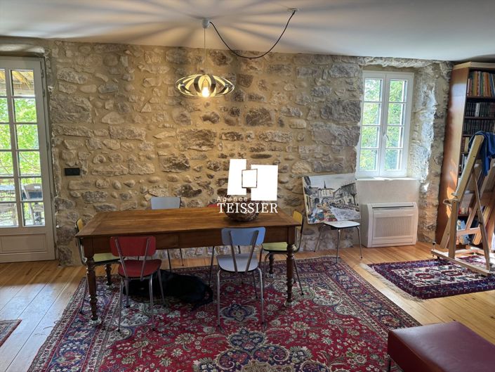 Image No.14-5 Bed Property for sale