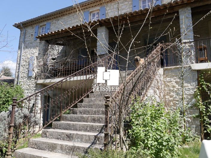 Image No.17-5 Bed Property for sale