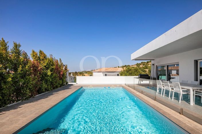 Image No.26-3 Bed House for sale