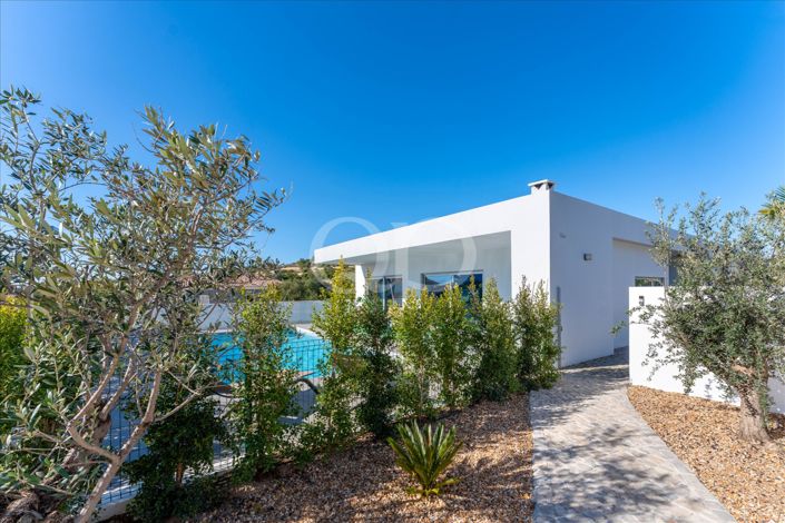 Image No.30-3 Bed House for sale