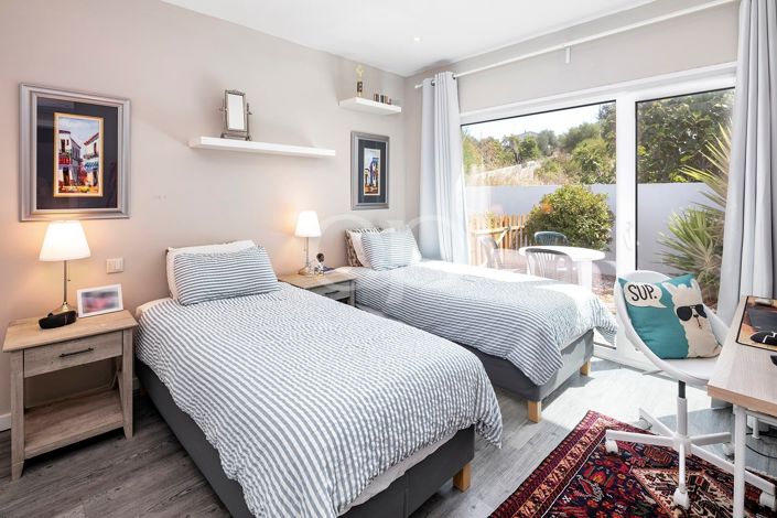 Image No.8-3 Bed House for sale