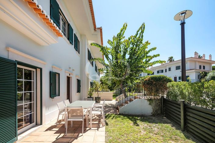Image No.11-3 Bed House for sale