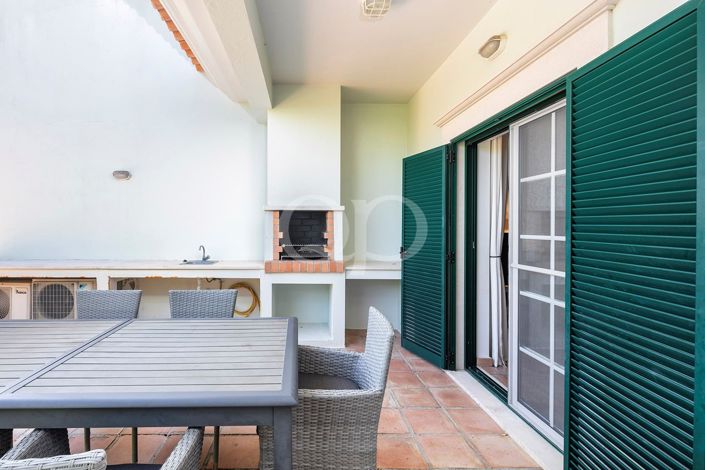 Image No.15-3 Bed House for sale