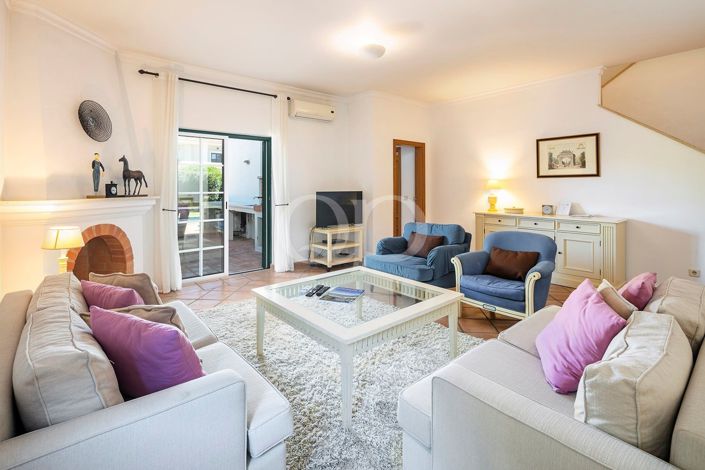 Image No.18-3 Bed House for sale