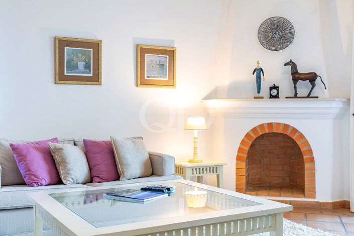 Image No.7-3 Bed House for sale